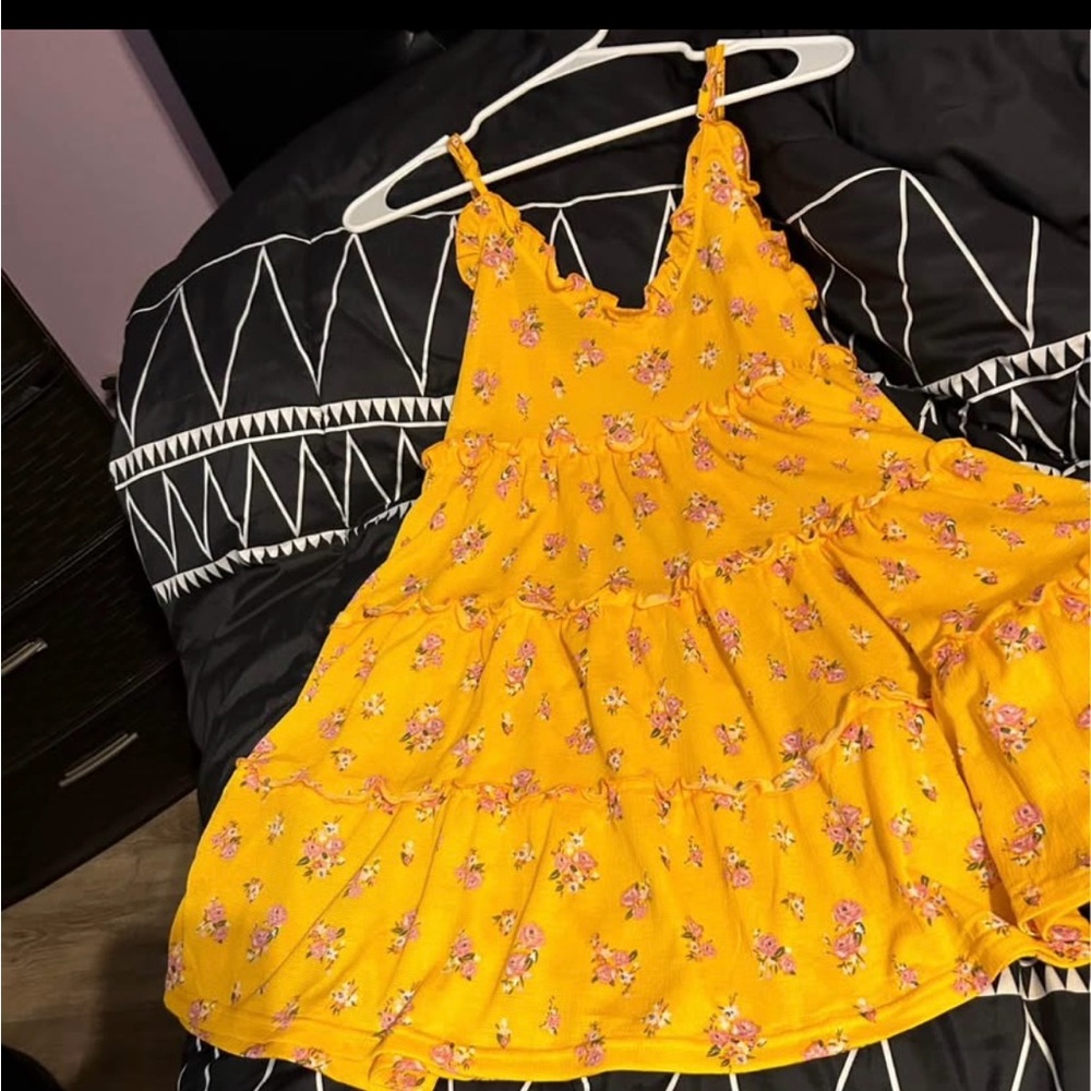 Yellow flowers dress